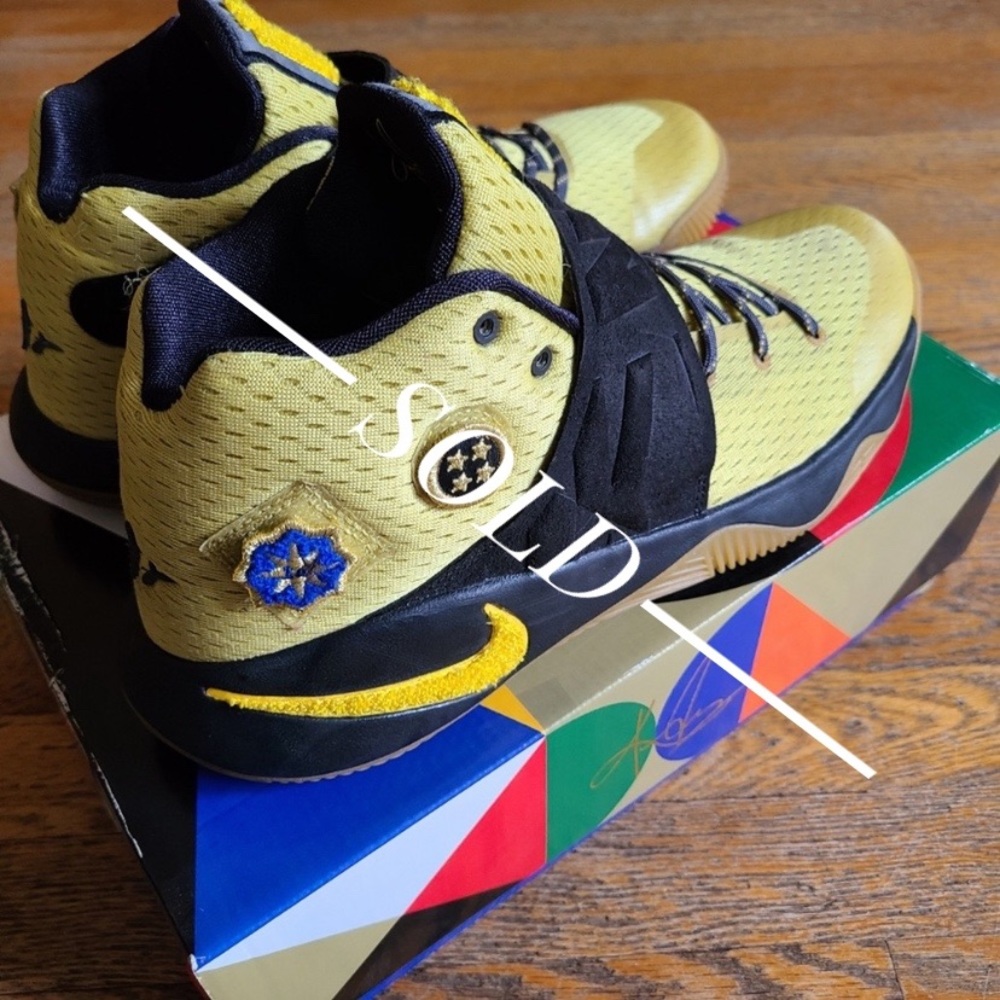 KYRIE 2 'ALL STAR NORTHERN LIGHTS' (unreleased) - Picture 1 of 9